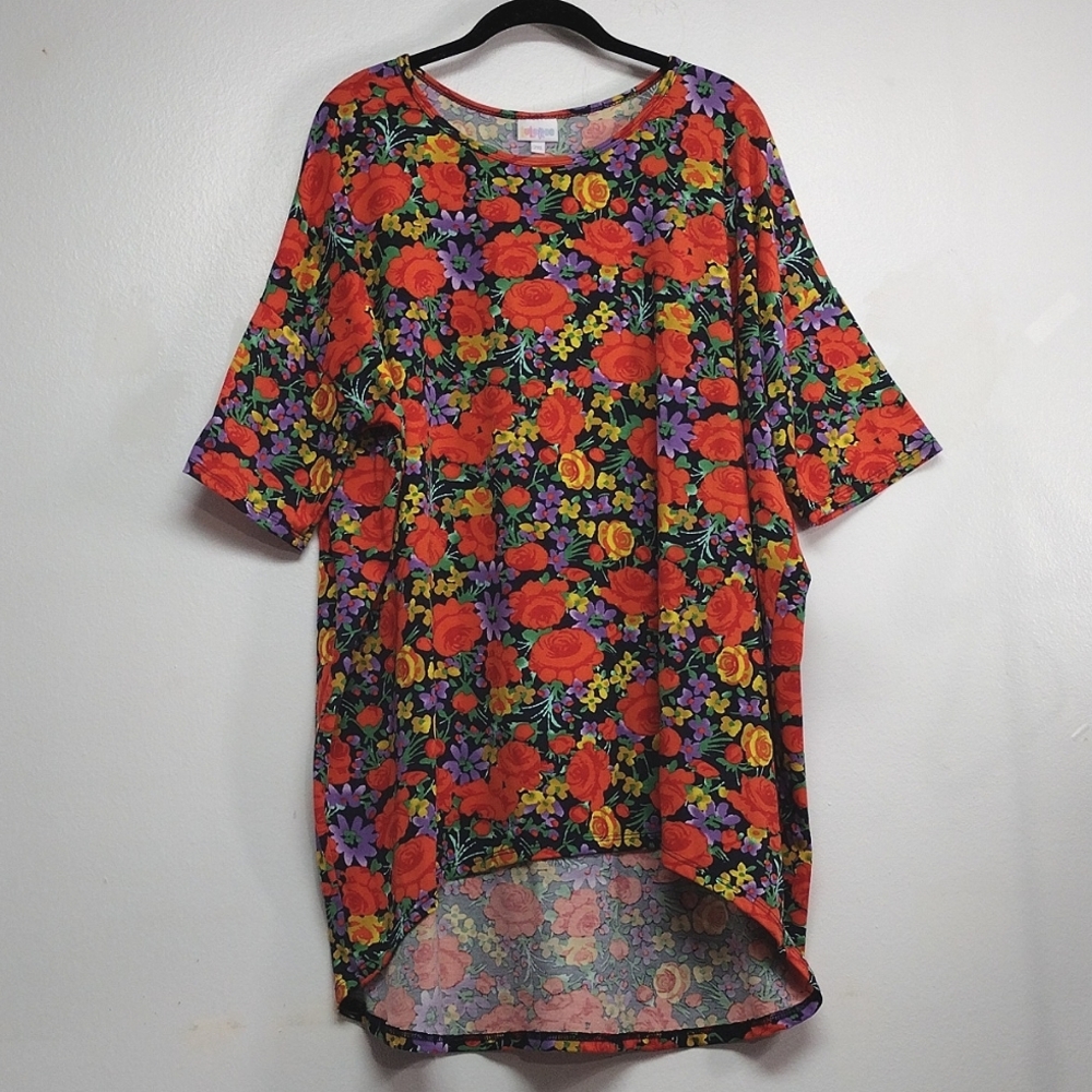 LuLaRoe High Lo Top with Drop shoulder